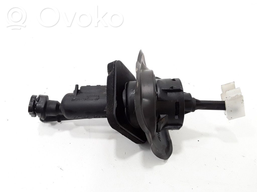 Mazda 3 I Kytkimen pääsylinteri 