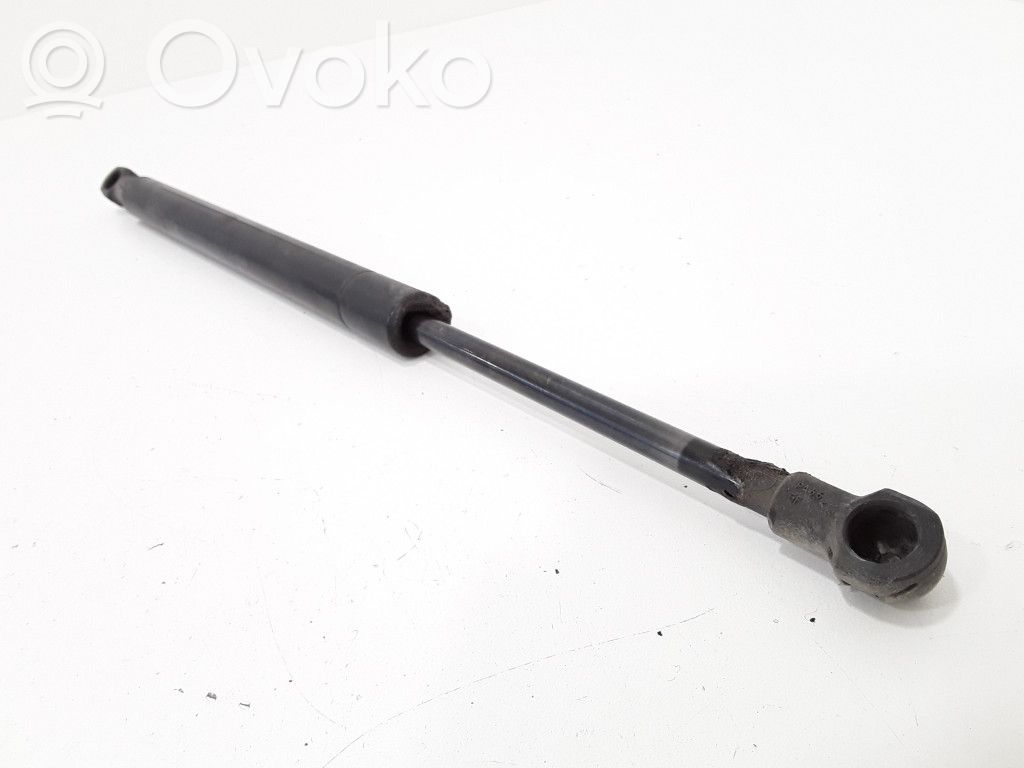 BMW 3 E46 Tailgate/trunk strut/damper 