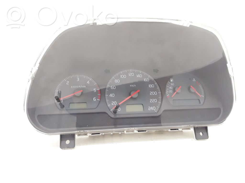 Volvo S40, V40 Speedometer (instrument cluster) 