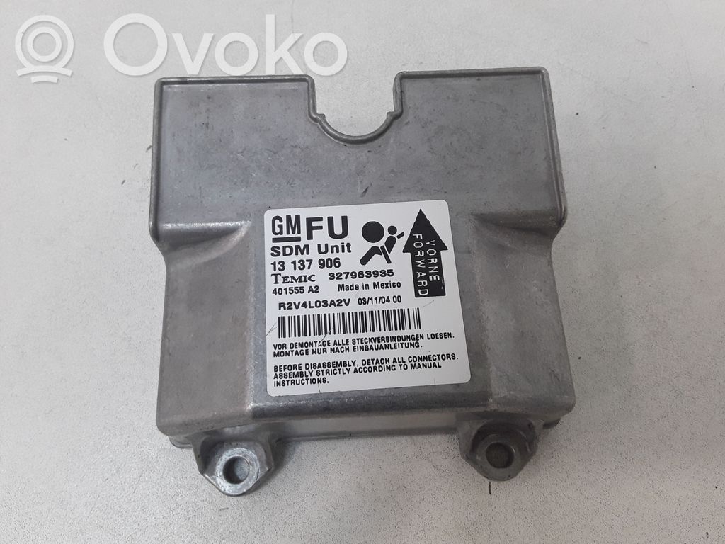 Opel Astra H Airbag control unit/module 