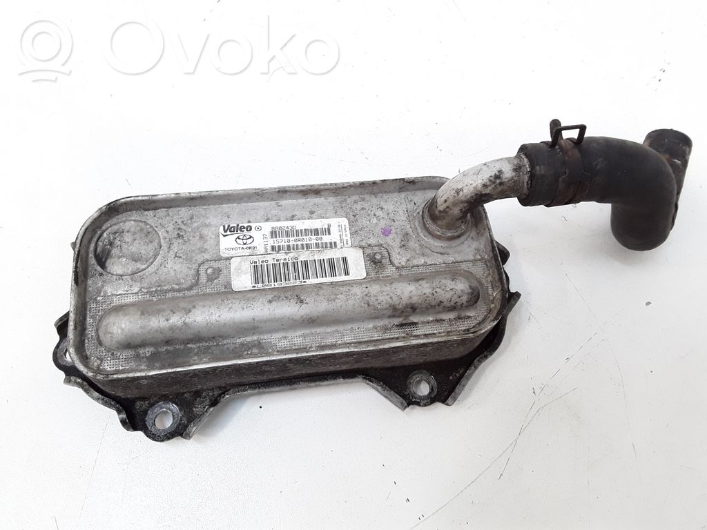 Toyota Corolla Verso AR10 Oil filter mounting bracket 