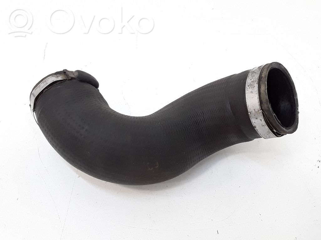 Intercooler hose/pipe