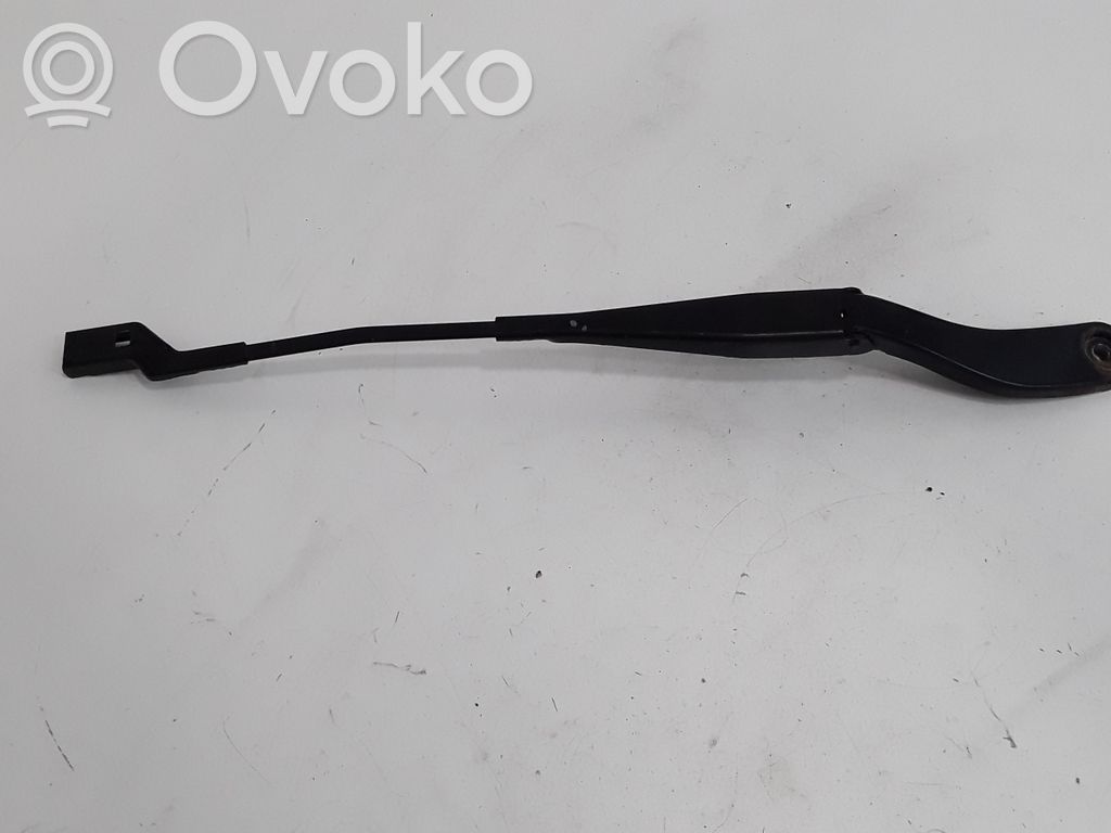 Volvo V50 Wischerarm vorne 