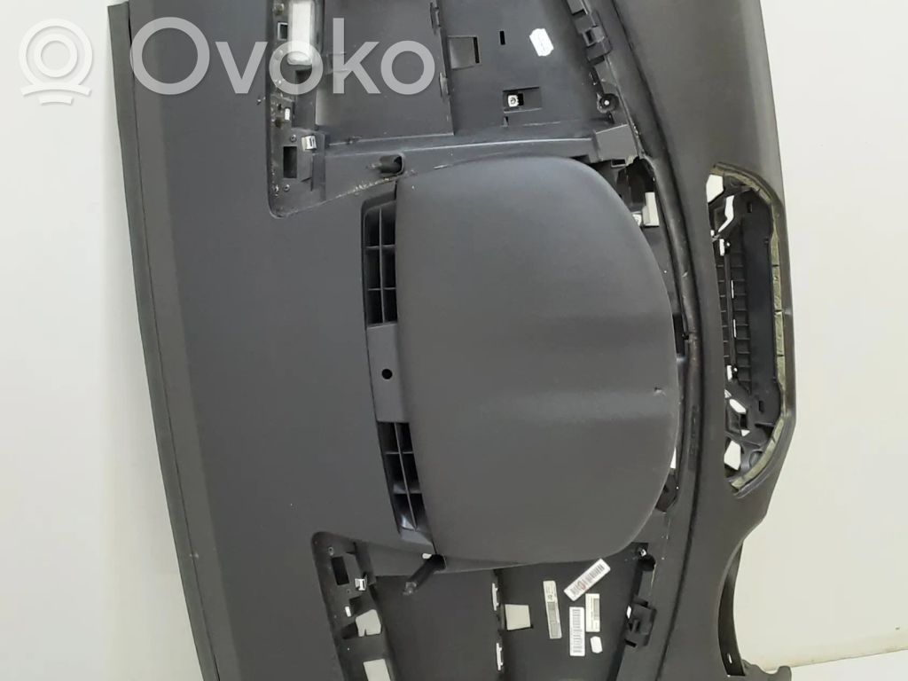 Citroen C4 Grand Picasso Panelis 