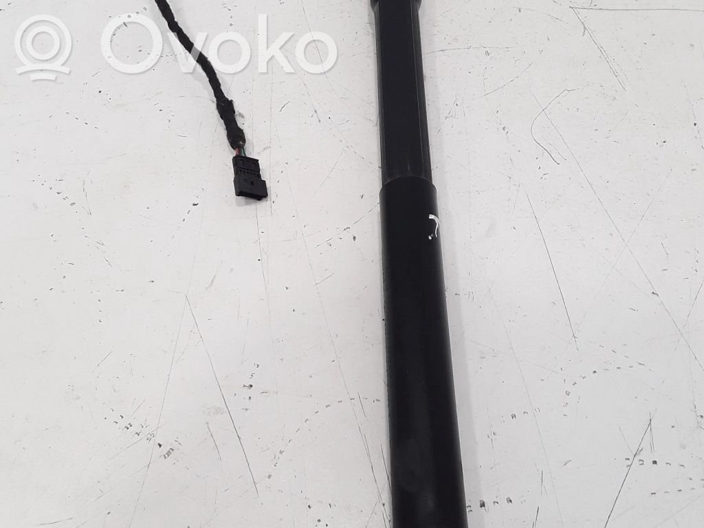 BMW 3 F30 F35 F31 Tailgate/trunk strut/damper 