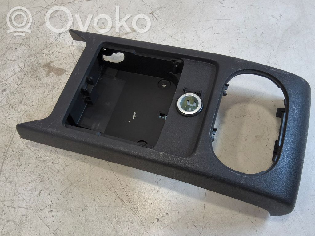 Volkswagen Golf Plus Embellecedor de la consola central 