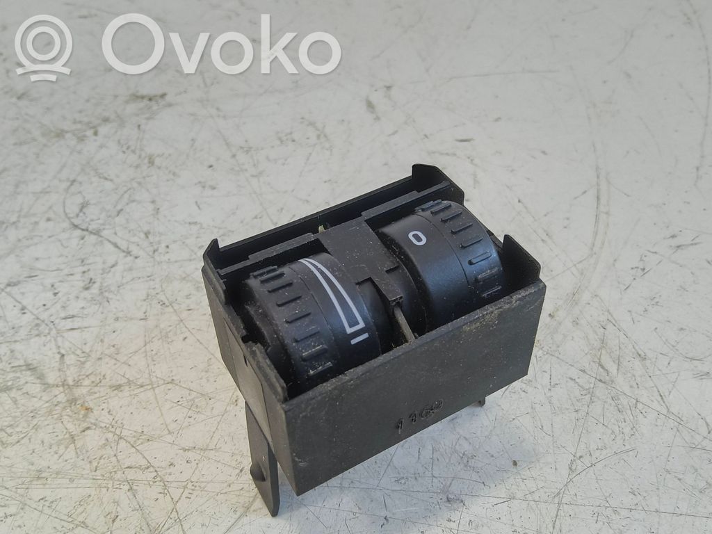 Volkswagen Caddy Headlight level height control switch 