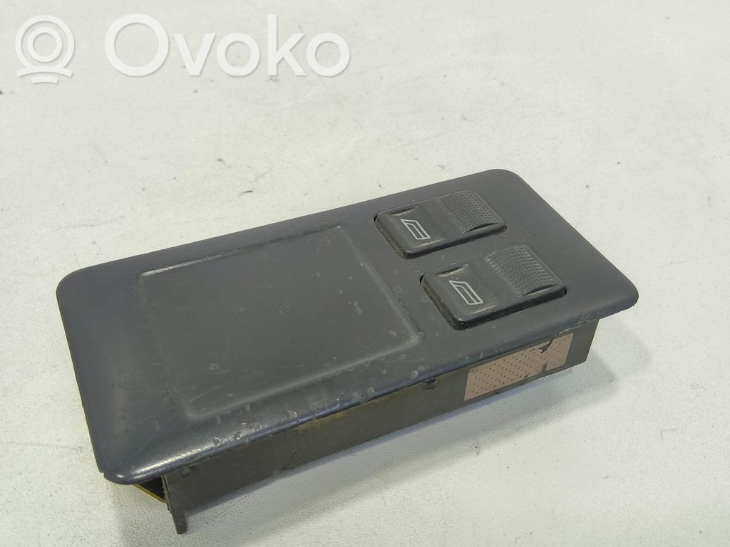 Audi A6 S6 C4 4A Electric window control switch 