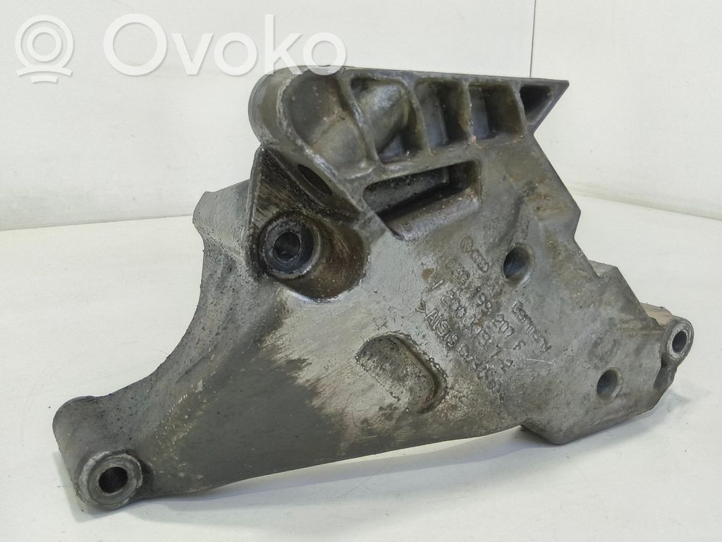 Volkswagen PASSAT B6 Engine mounting bracket 