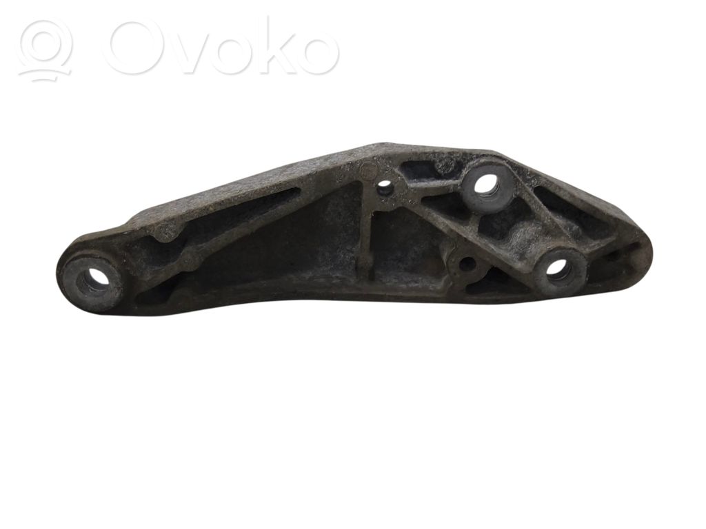 Opel Astra H Gearbox mounting bracket 
