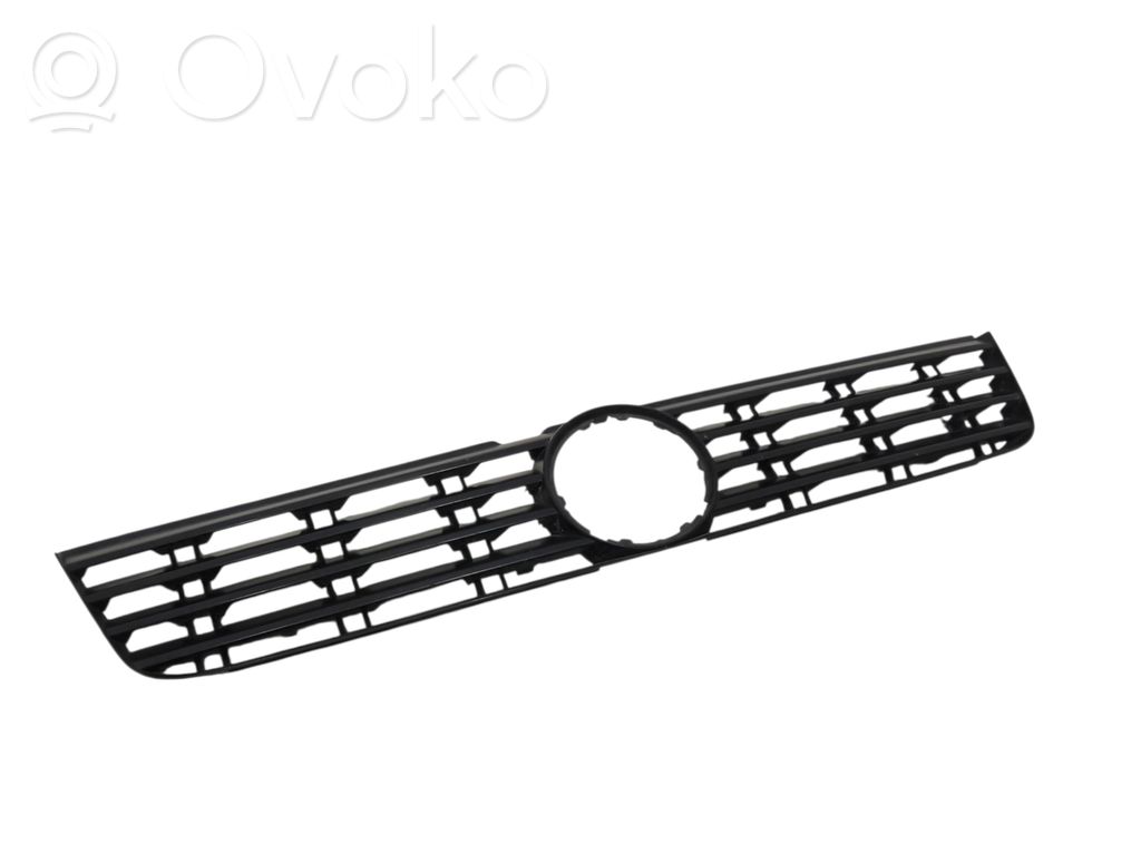 Volkswagen PASSAT B5 Maskownica / Grill / Atrapa górna chłodnicy 