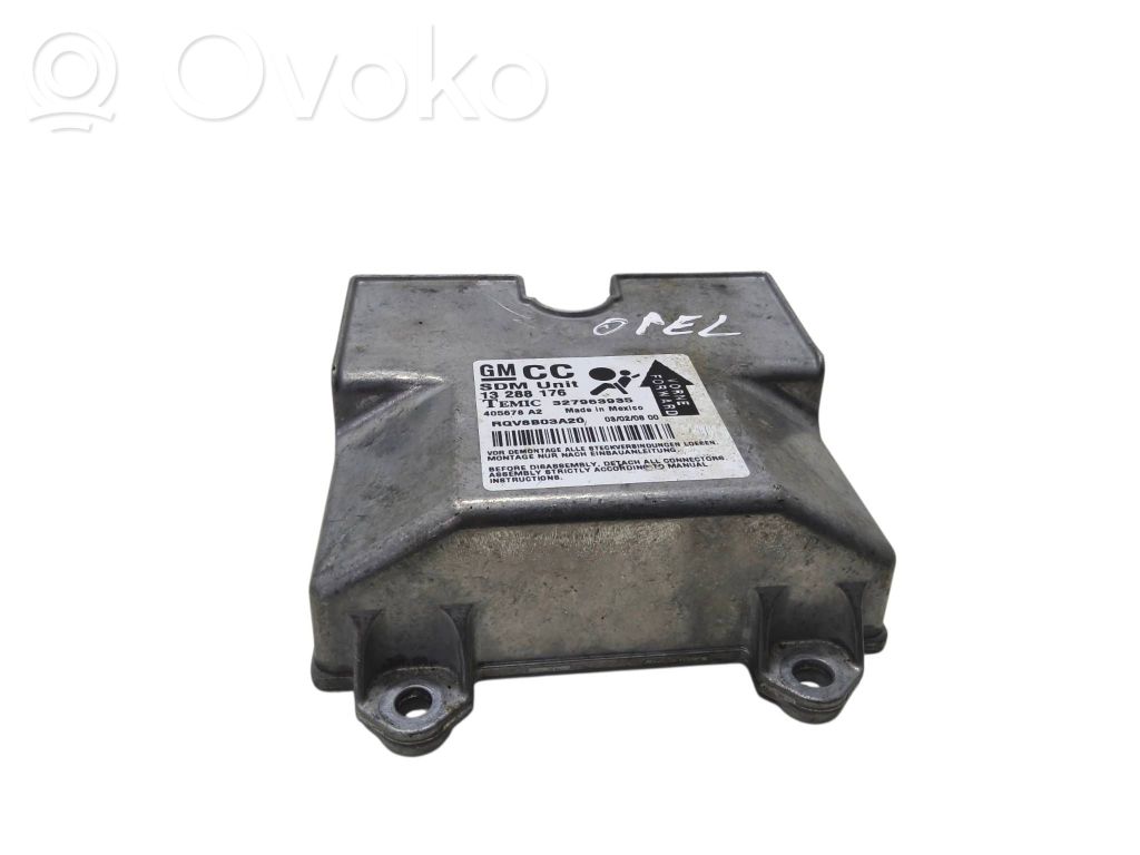 Opel Astra H Airbag control unit/module 