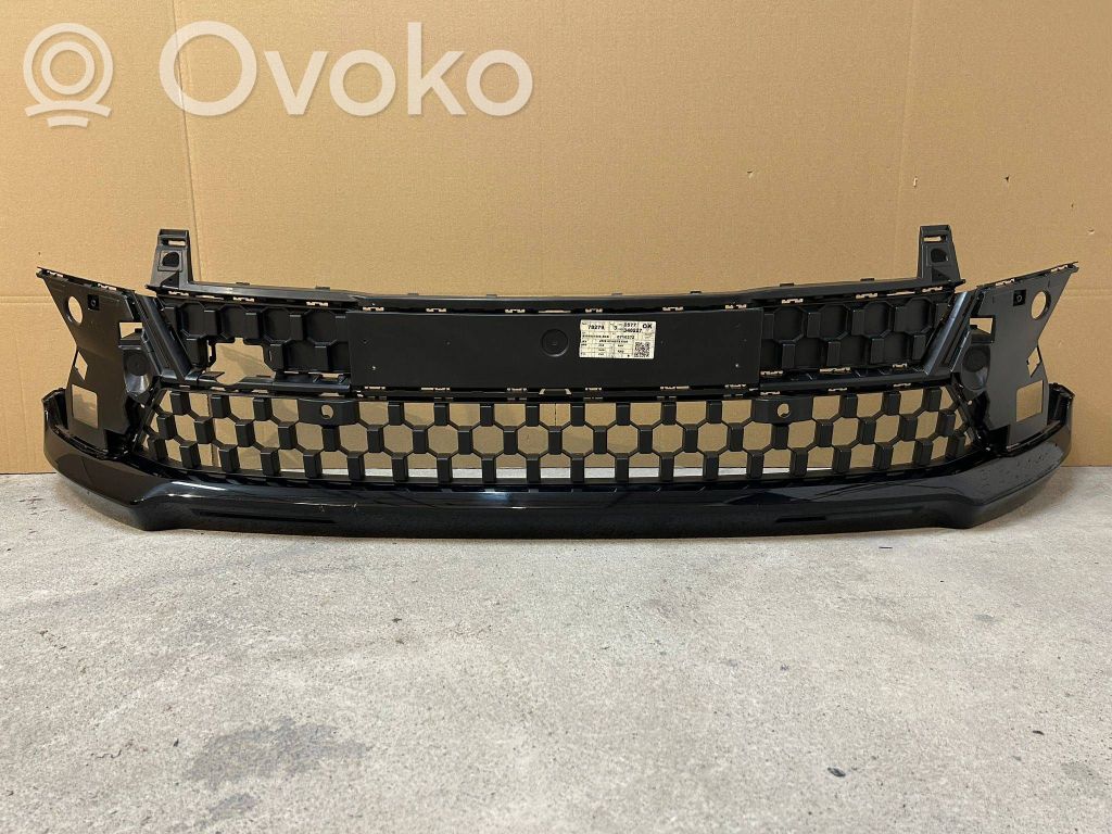 Front bumper   620843271R