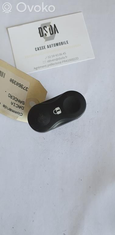 Central locking switch button   8200870250