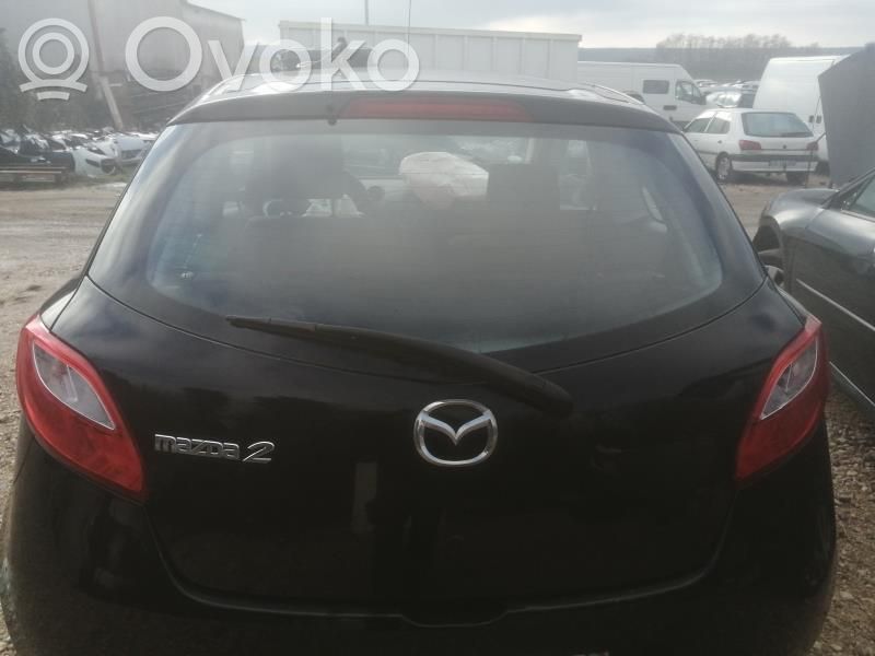 Mazda 2 Third/center stoplight 