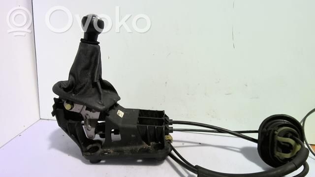 Peugeot 207 Gear shift cable linkage 