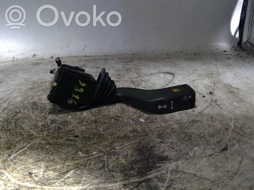 Opel Corsa C Light switch 