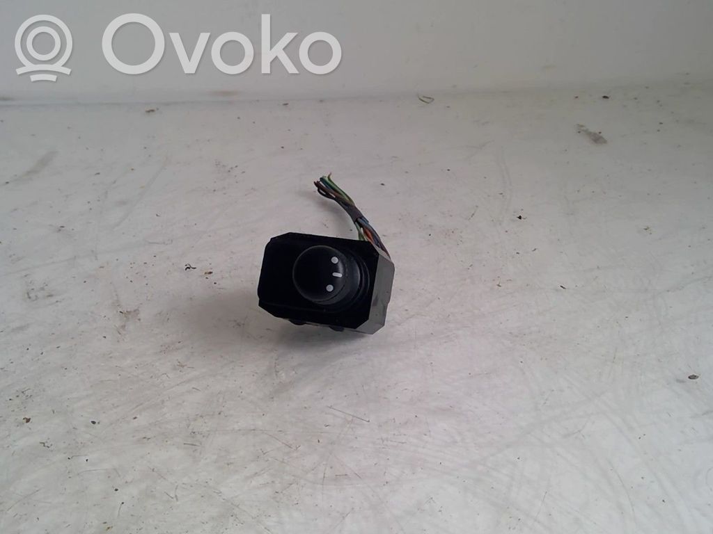 Opel Agila B Wing mirror switch 