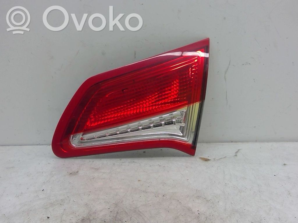 Citroen C4 II Tailgate rear/tail lights 