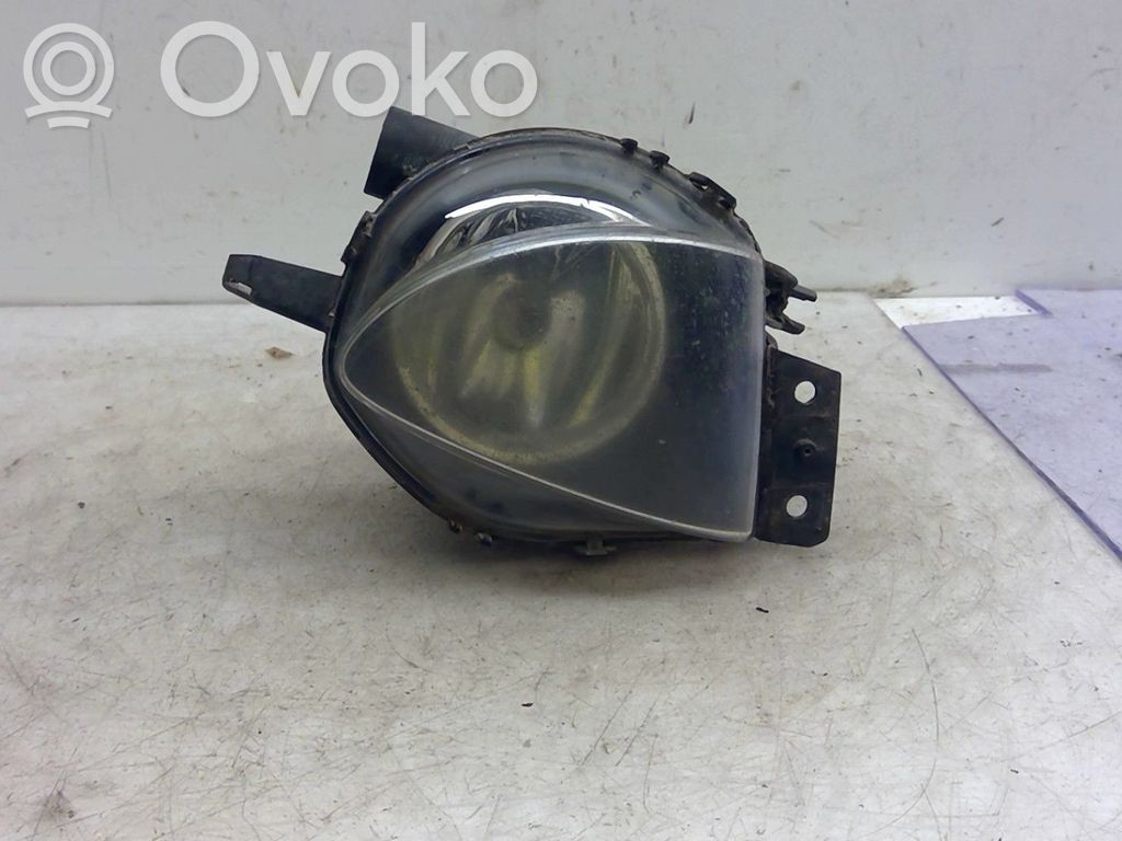 Front fog light   63176948374