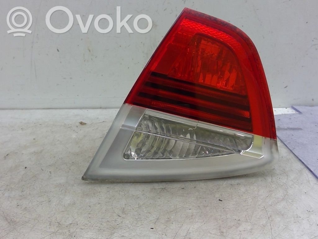 BMW 3 E90 E91 Tailgate rear/tail lights 