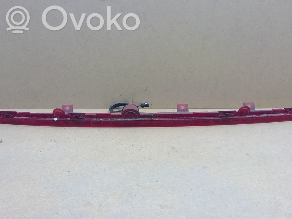 Peugeot 308 Third/center stoplight 