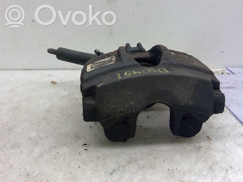 Peugeot 307 Zacisk hamulcowy przedni 