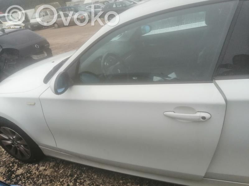 BMW 1 E81 E87 Etuoven kumitiiviste 