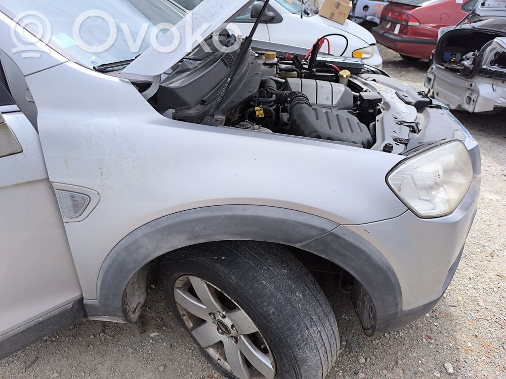 Chevrolet Captiva Spārns 
