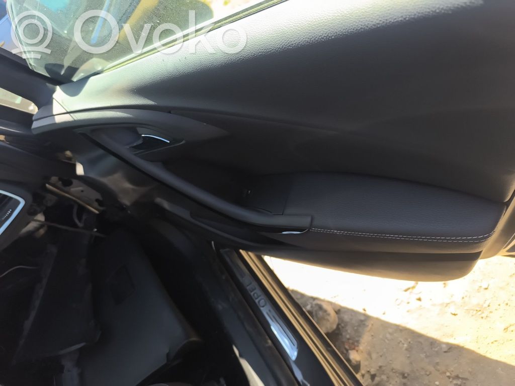 Opel Astra J Priekšējo durvju apdare 