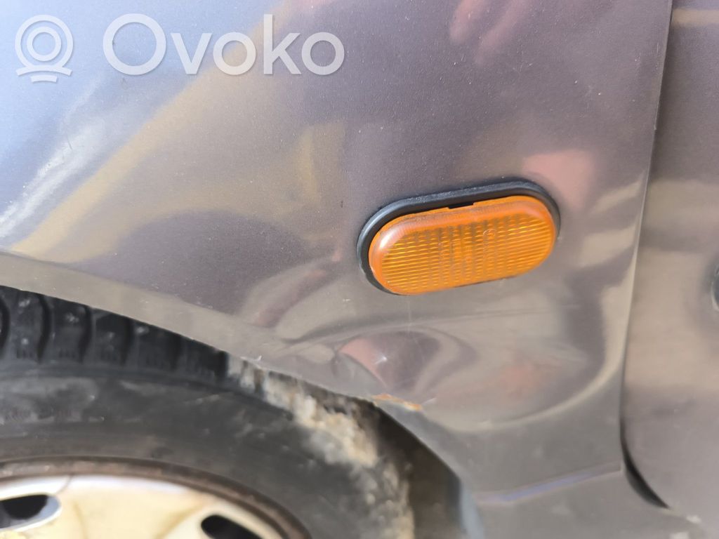 Front indicator light   8200257684