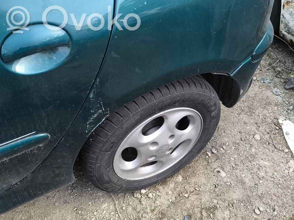 Peugeot 206 Set del kit di montaggio della sospensione posteriore 