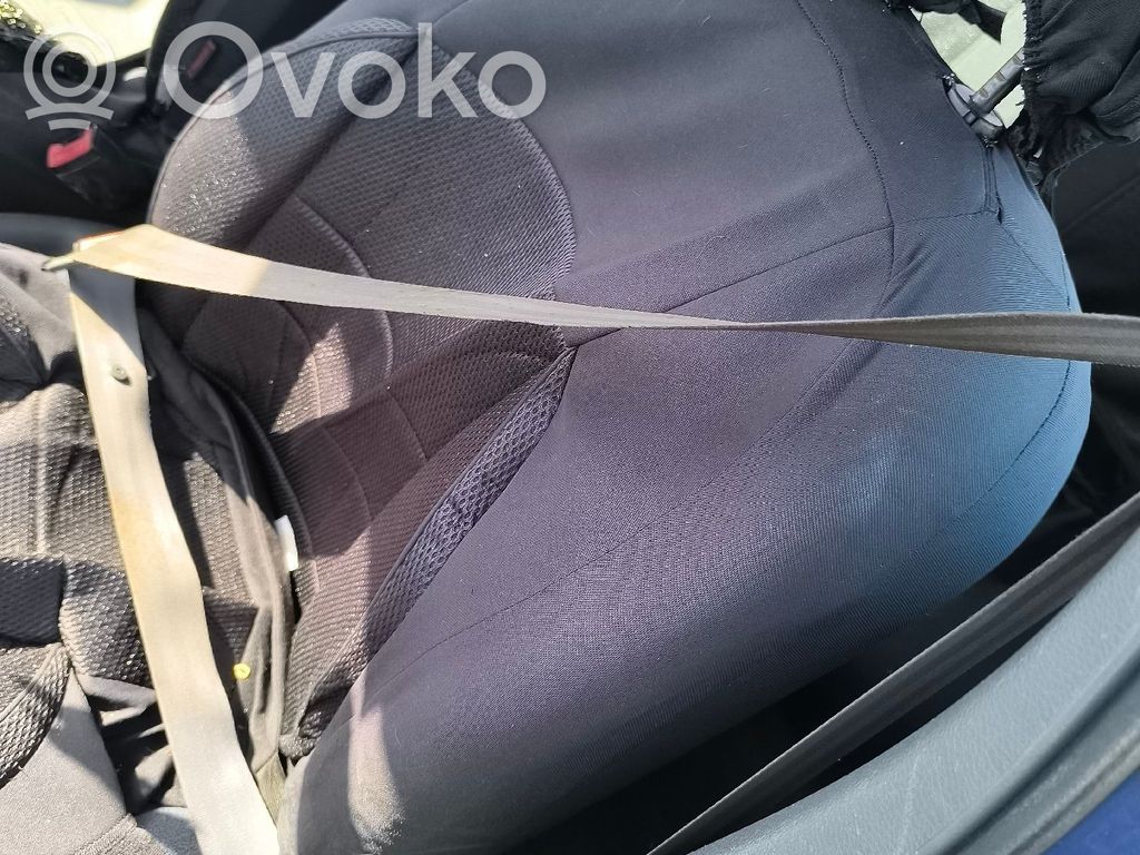 Renault Clio I Cinturón delantero 