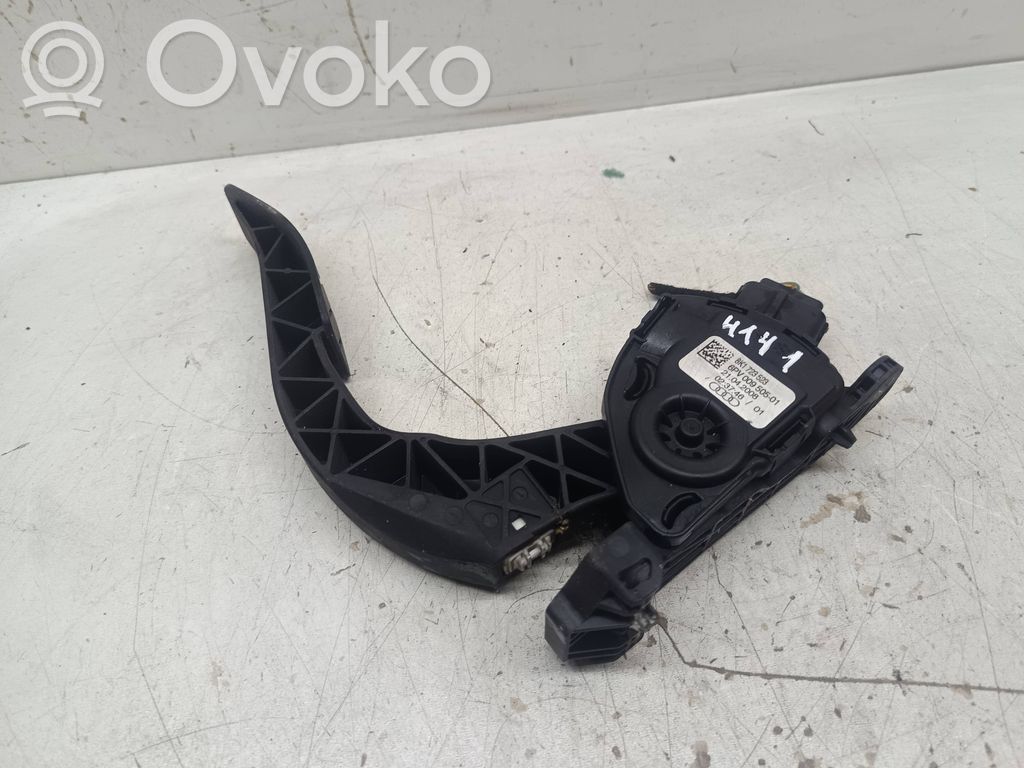 Audi A6 S6 C6 4F Pedał gazu / przyspieszenia 