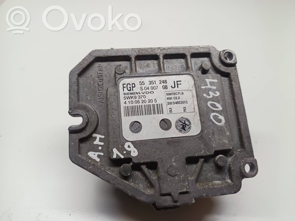 Opel Astra H Engine control unit/module 