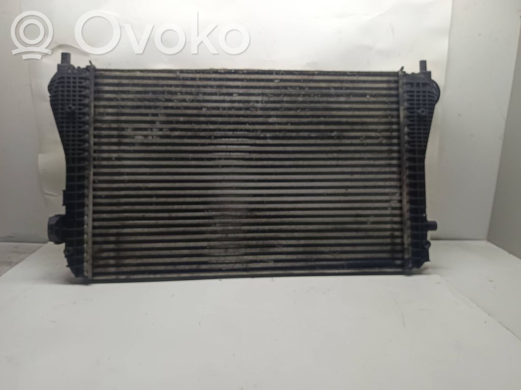 Skoda Superb B6 (3T) Радиатор интеркулера 