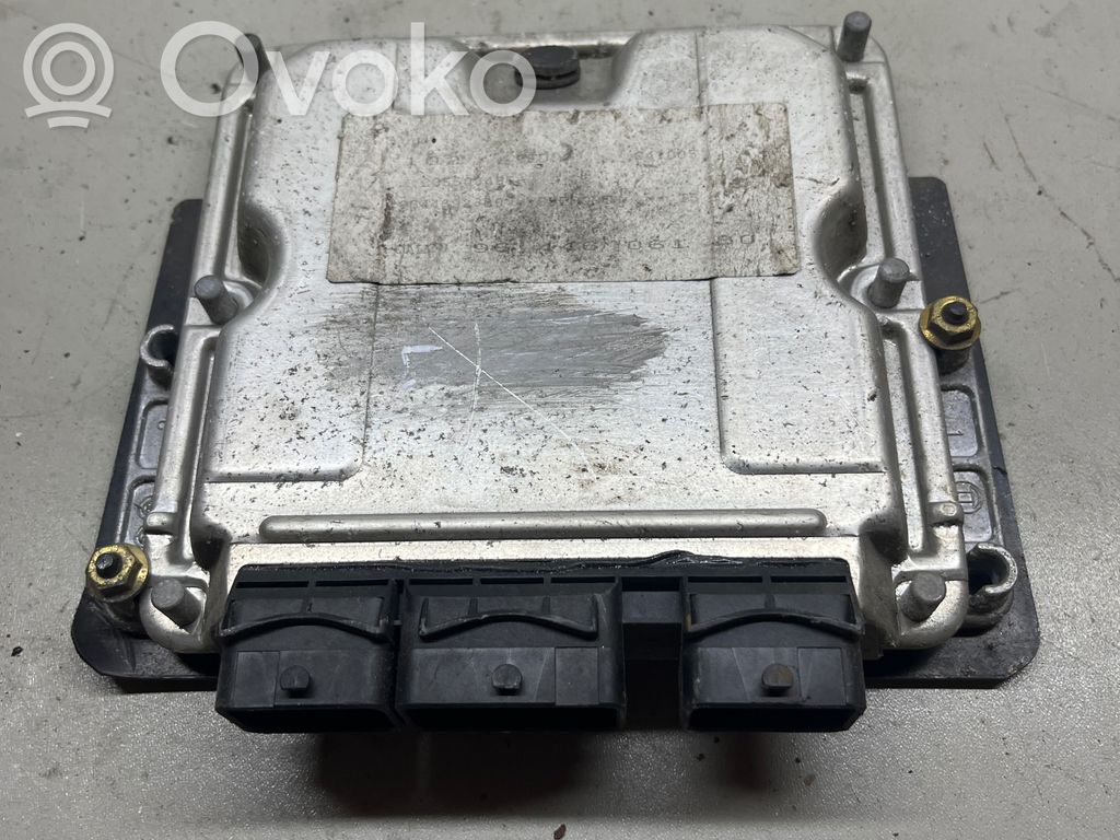 Peugeot 406 Engine control unit/module 