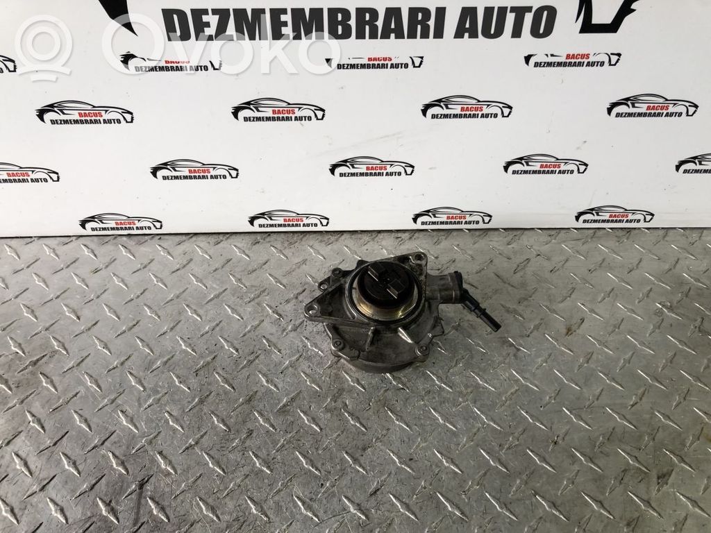 Peugeot 207 CC Vacuum pump 