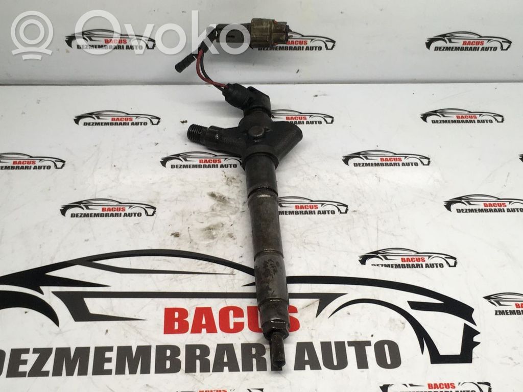 Toyota RAV 4 (XA30) Wtryskiwacz paliwa 