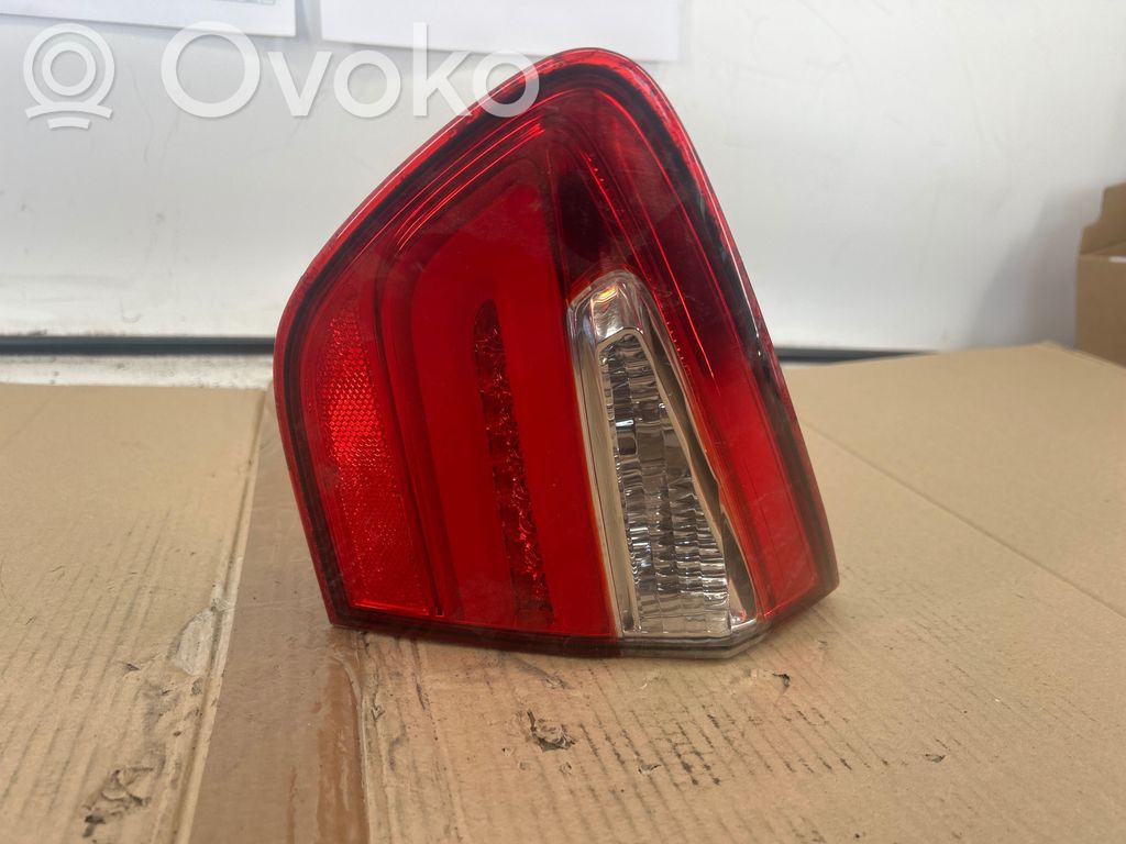 KIA Rio Tailgate rear/tail lights 