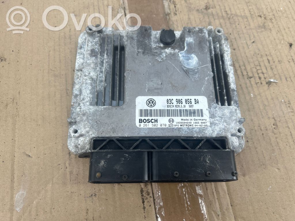 Volkswagen Golf V Engine control unit/module 