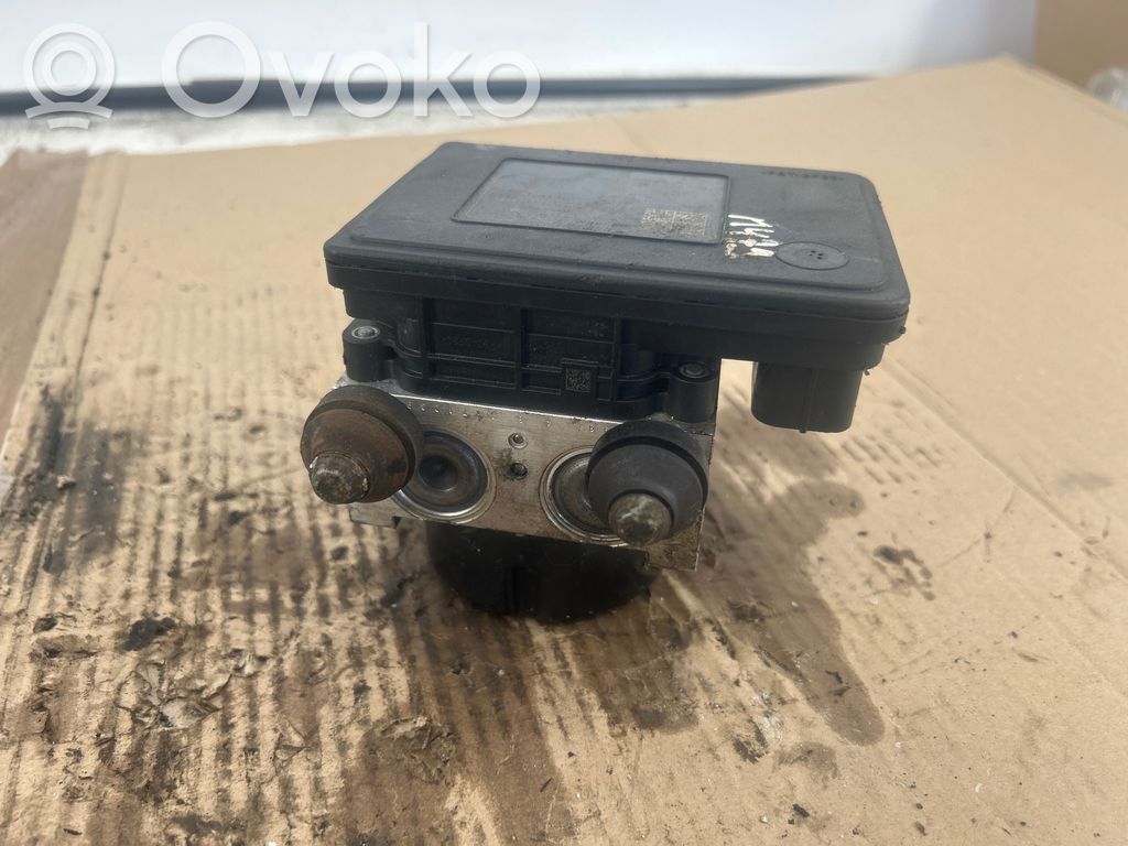 Nissan Note (E12) ABS Pump 
