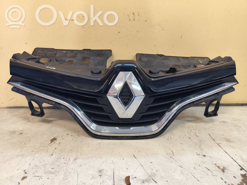 Renault Captur Rejilla delantera 