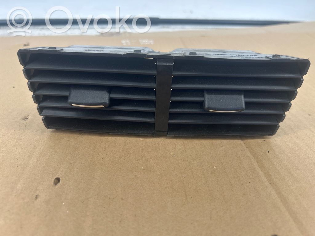 Subaru Forester SH Rejilla de ventilación central del panel 