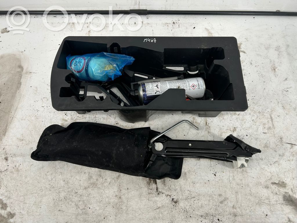 Tool set   24437084