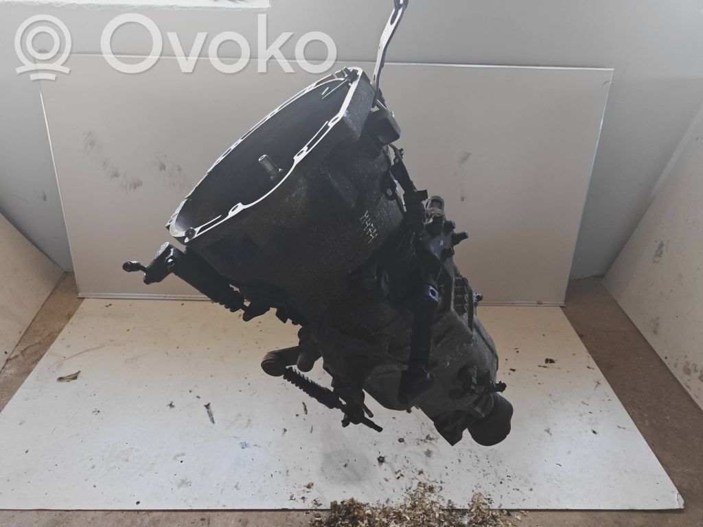 Hyundai H-1, Starex, Satellite Manual 6 speed gearbox 