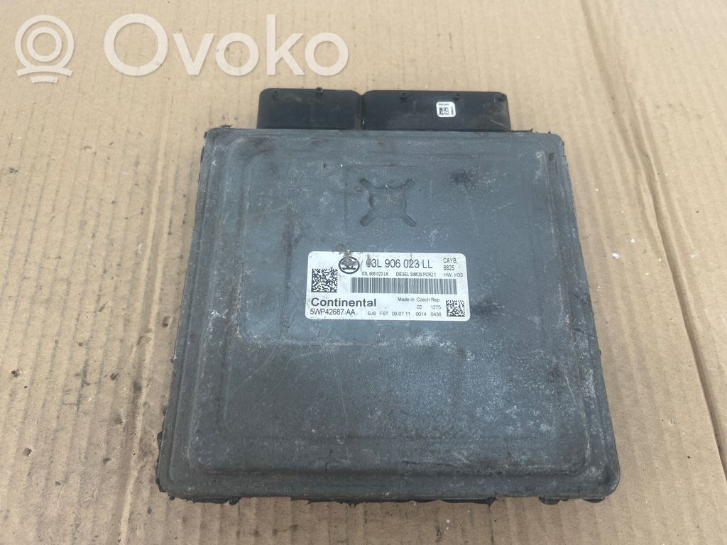 Skoda Fabia Mk2 (5J) Engine control unit/module 