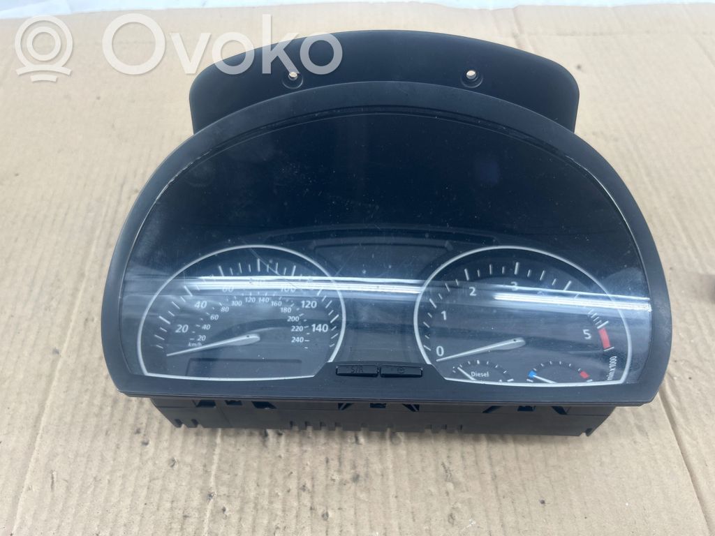BMW X3 E83 Speedometer (instrument cluster) 