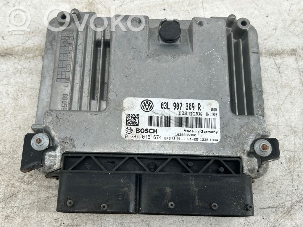 Volkswagen Tiguan Engine control unit/module 