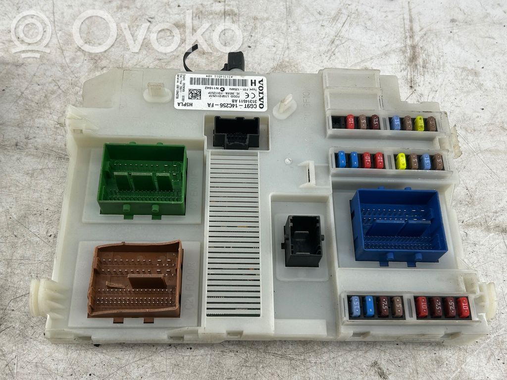 Volvo S60 Fuse module 